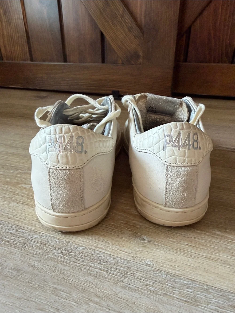 P448 Cream Low-Top Leather Sneakers for Women